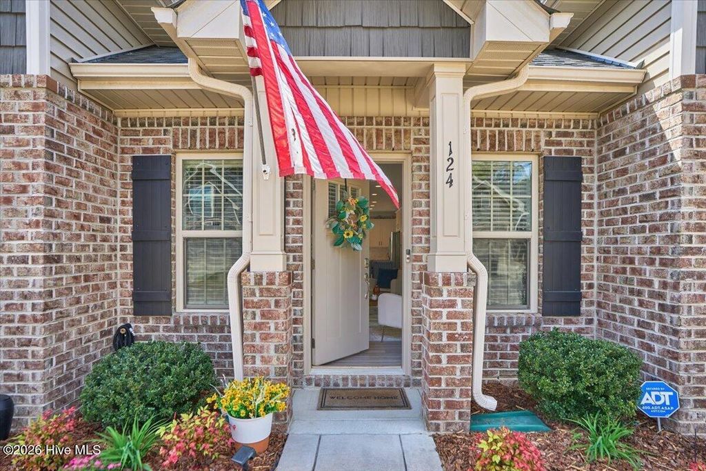 Photo of 124 Lark Drive, West End, NC 27376 (MLS # 100564973)