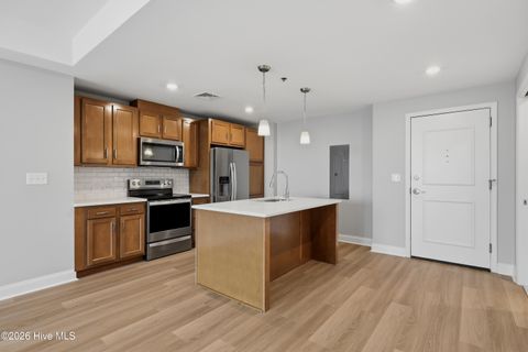 Tiny photo for 14 Grace Street #Apt 1213, Wilmington, NC 28401 (MLS # 100571949)