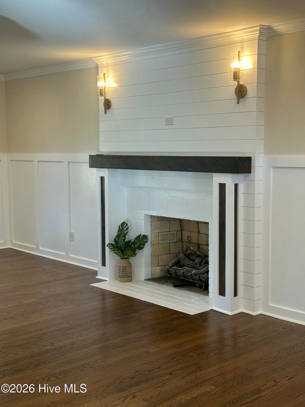 Photo of 305 Country Club Drive, Trent Woods, NC 28562 (MLS # 100550017)