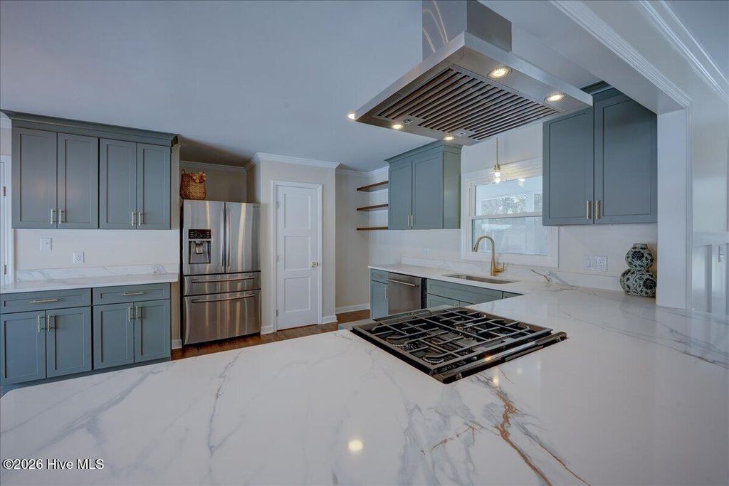 Photo of 305 Country Club Drive, Trent Woods, NC 28562 (MLS # 100550017)