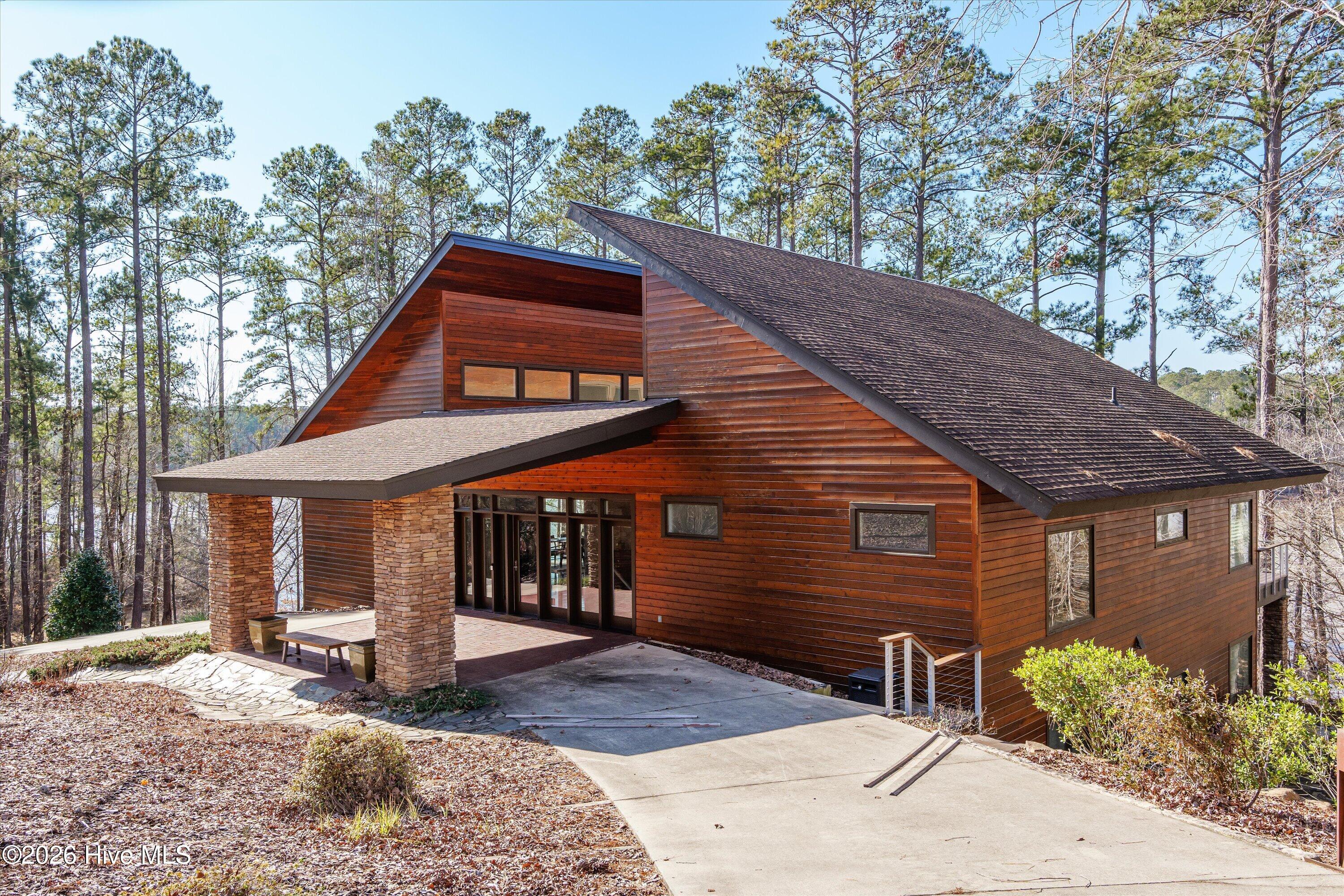 210 Bellefaye Lane