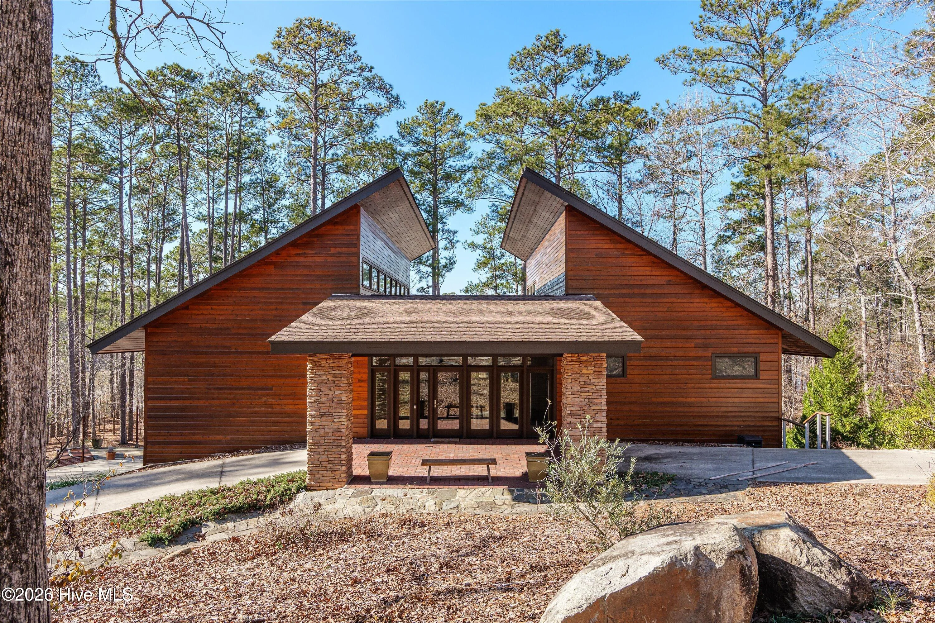 210 Bellefaye Lane
