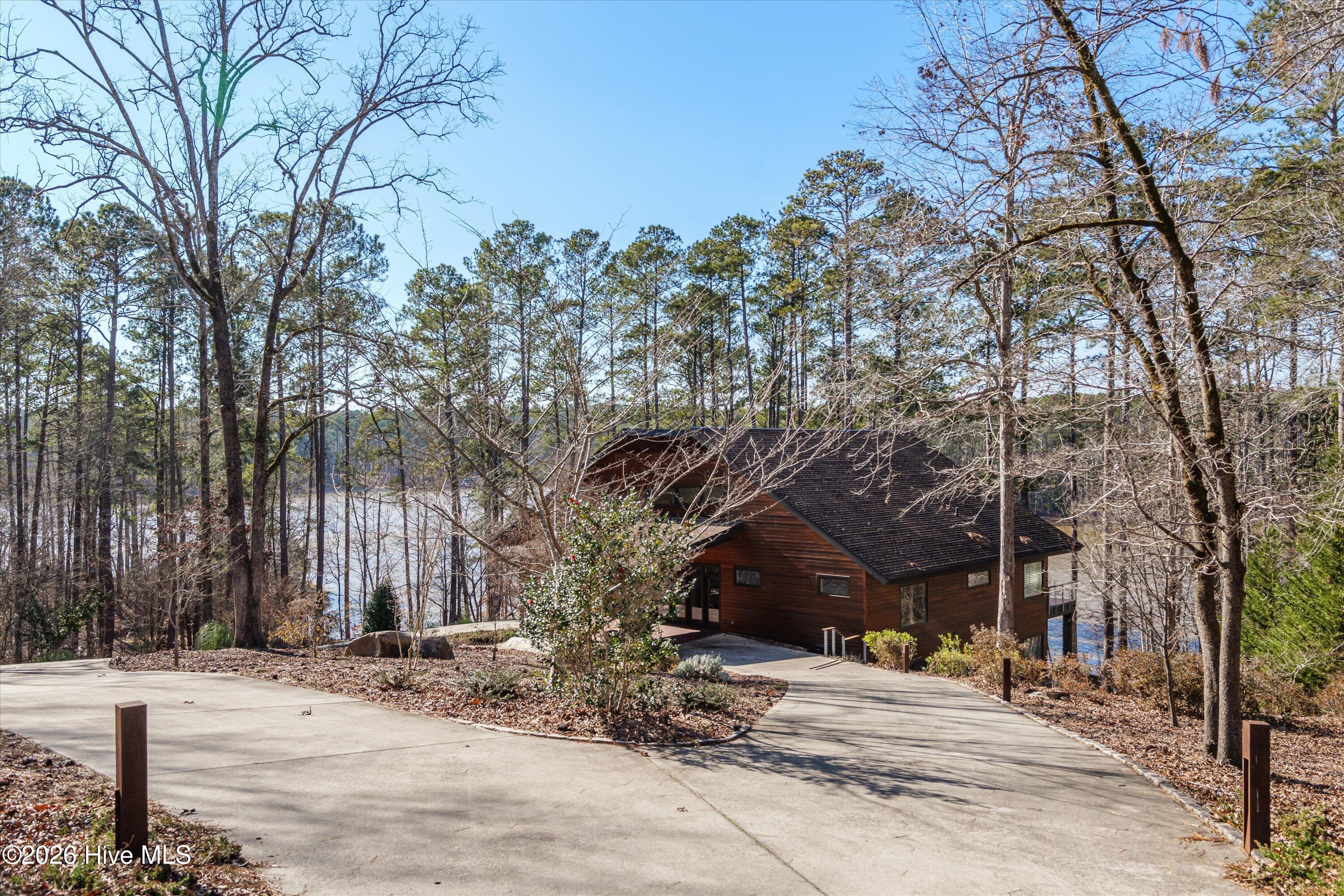210 Bellefaye Lane