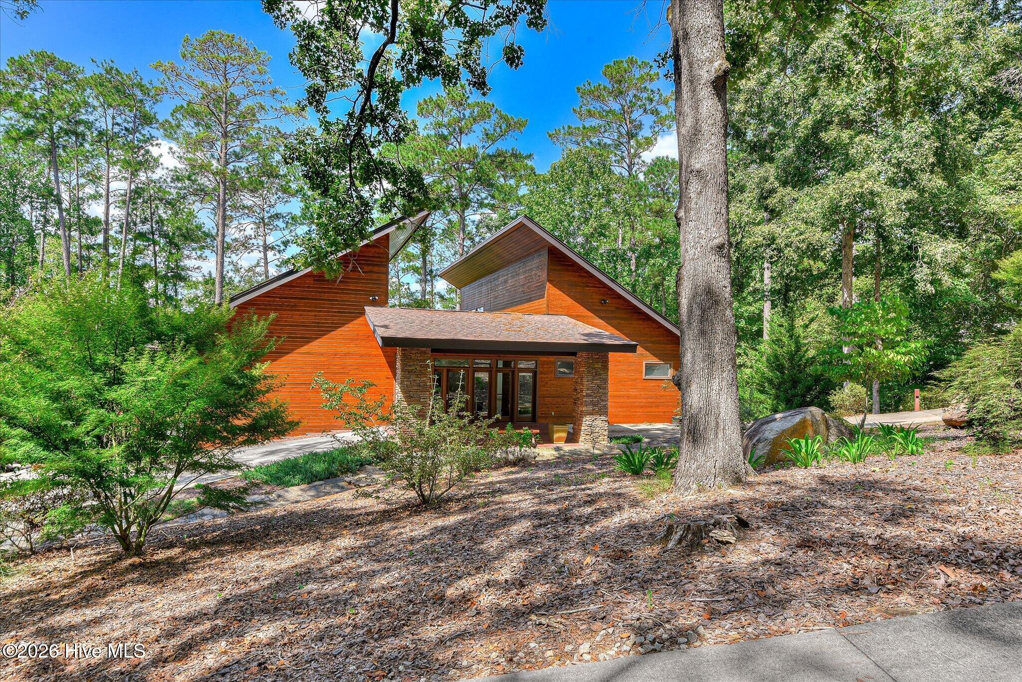 210 Bellefaye Lane