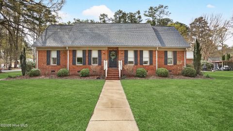 Homes For Sale - 135 Carson Street<br/> Bethel, NC 27812