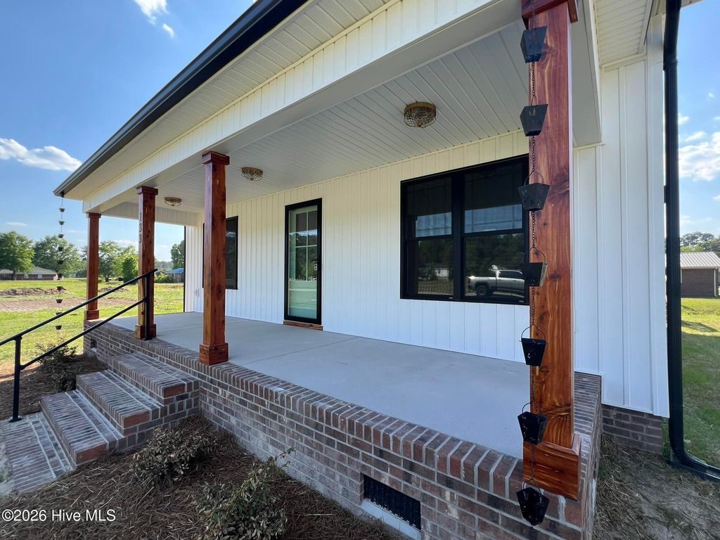 Photo of 133 Hillside Street, Clarkton, NC 28433 (MLS # 100569218)