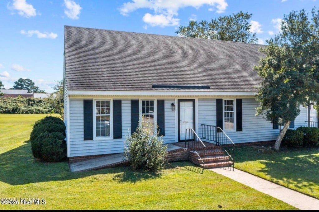 Photo of 2234 N Nash Place N, Wilson, NC 27896 (MLS # 100584851)