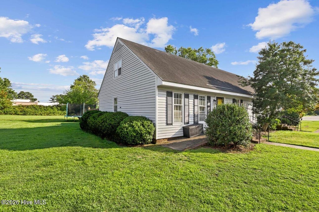 Photo of 2234 N Nash Place N, Wilson, NC 27896 (MLS # 100584851)