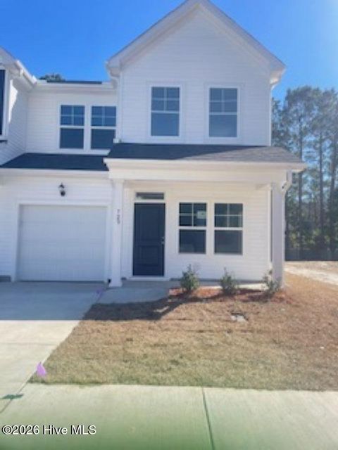 Townhouse For Sale - 832 Palm Frond Way<br/> Calabash, NC 28467
