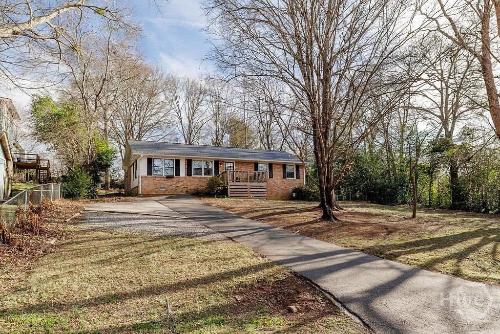 Photo of 1140 Tuxedo Lane, Watkinsville, GA 30677 (MLS # CL346799)