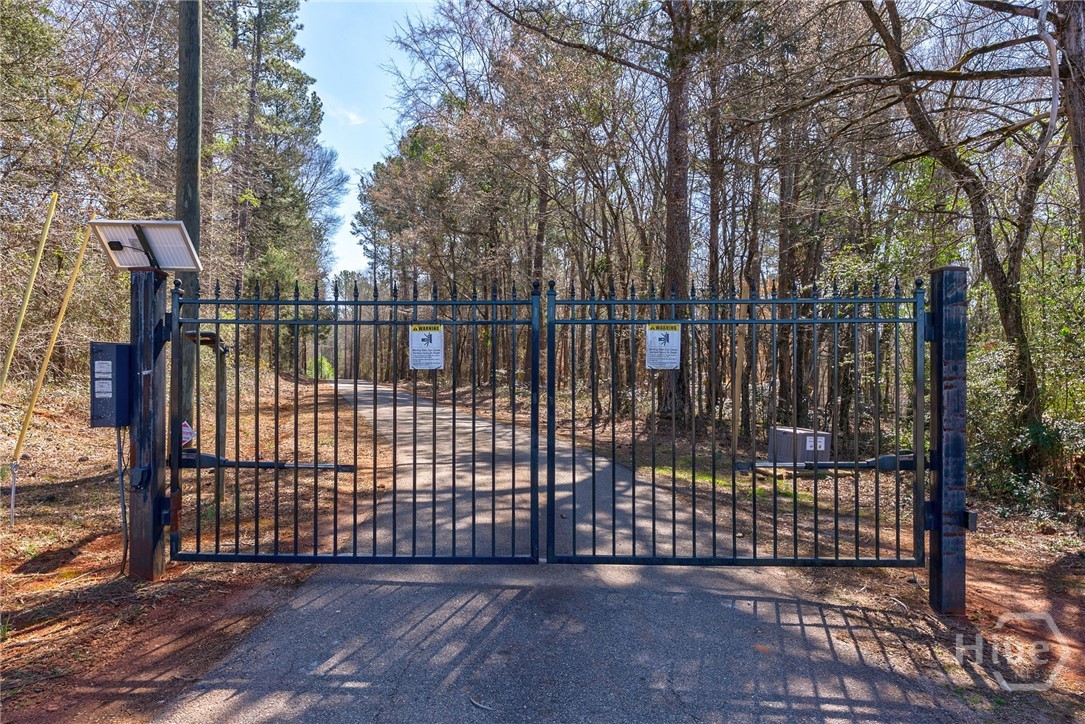 1181 OLD BARNETT SHOALS Road