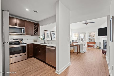 Tiny photo for 6211 Wrightsville Avenue #Apt 123, Wilmington, NC 28403 (MLS # 100546040)