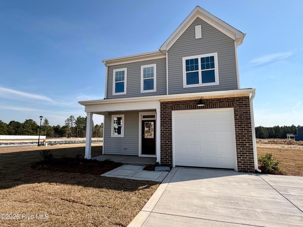 Photo of 900 Peckham Loop, Aberdeen, NC 28315 (MLS # 100560375)