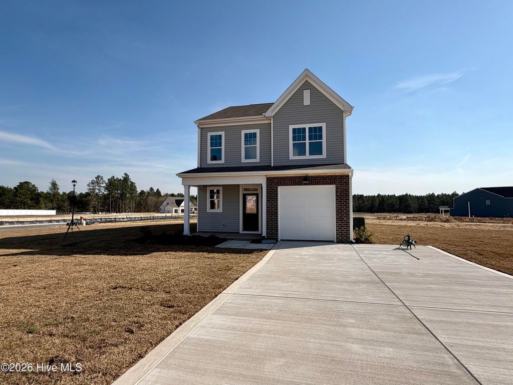 Photo of 900 Peckham Loop, Aberdeen, NC 28315 (MLS # 100560375)