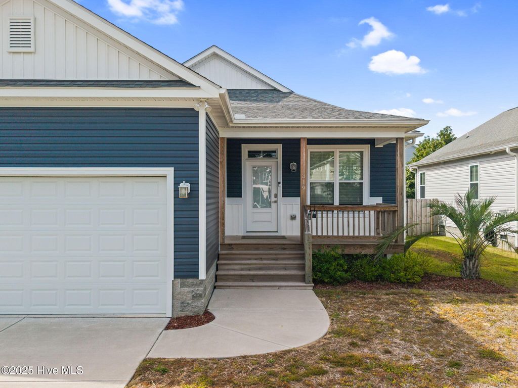 Photo of 319 NE 61st Street, Oak Island, NC 28465 (MLS # 100535167)