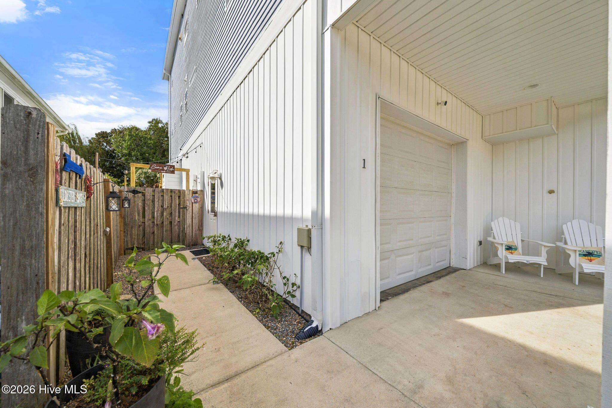 313 Birmingham Avenue Unit 1
