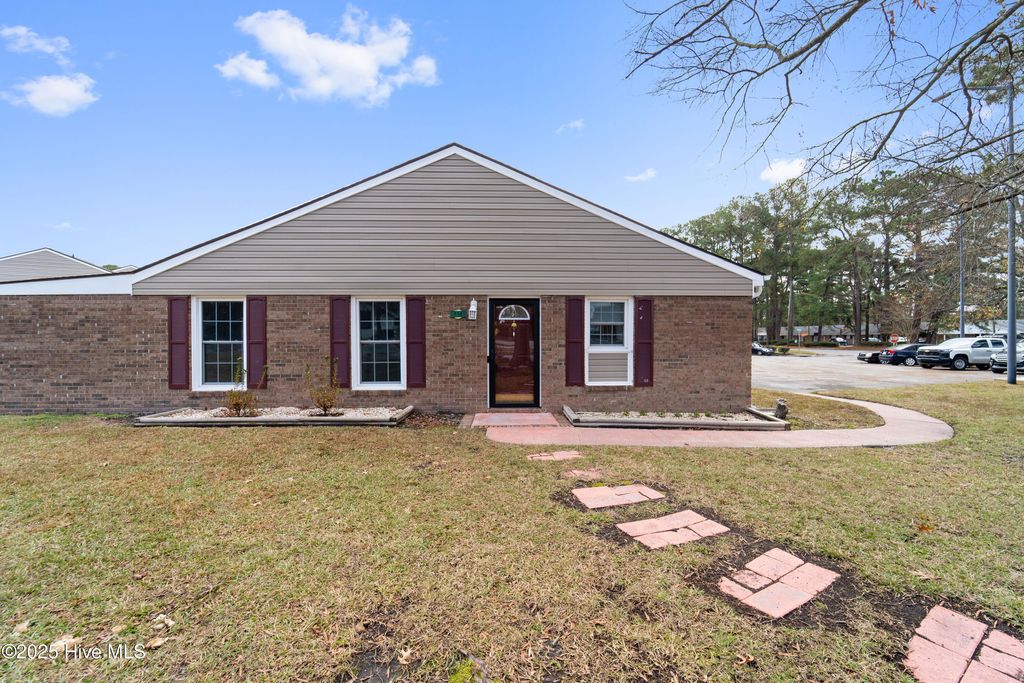 Photo of 114 Princess Place, Jacksonville, NC 28546 (MLS # 100545003)