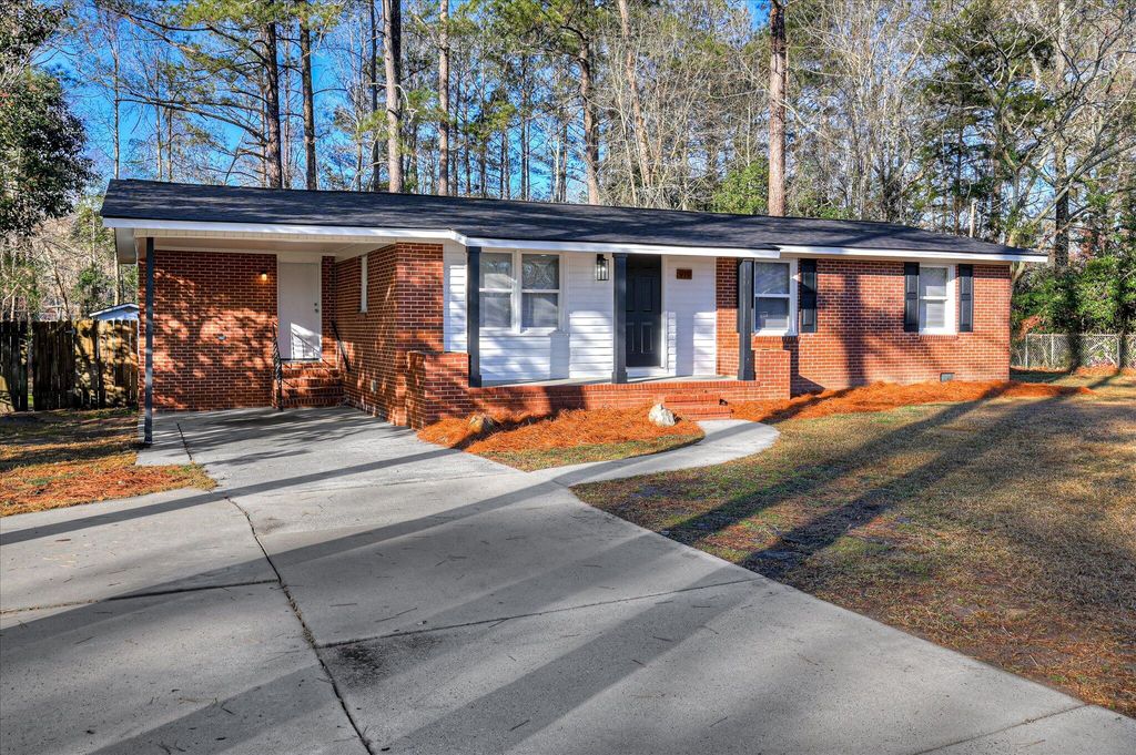 Photo of 919 Ridge Avenue, Thomson, GA 30824 (MLS # 551477)