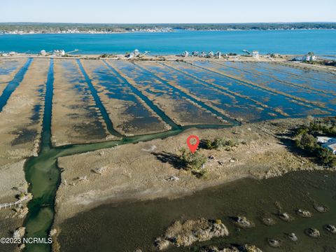 661 Oak Hammock Drive Harkers Island NC 28531