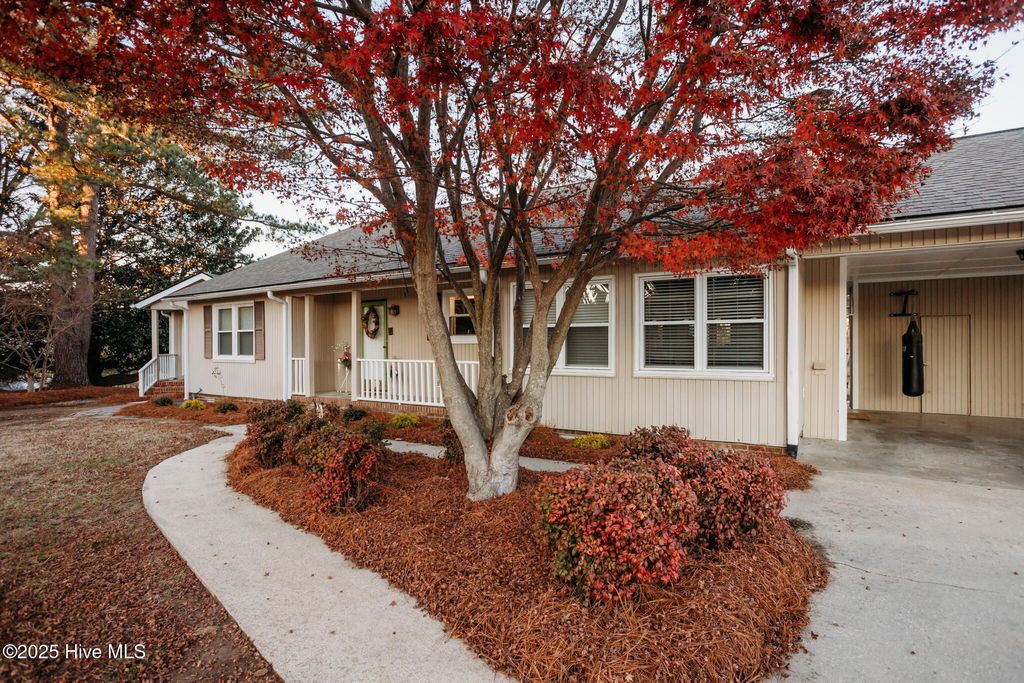 Photo of 2302 Kelly Place N, Wilson, NC 27896 (MLS # 100545257)