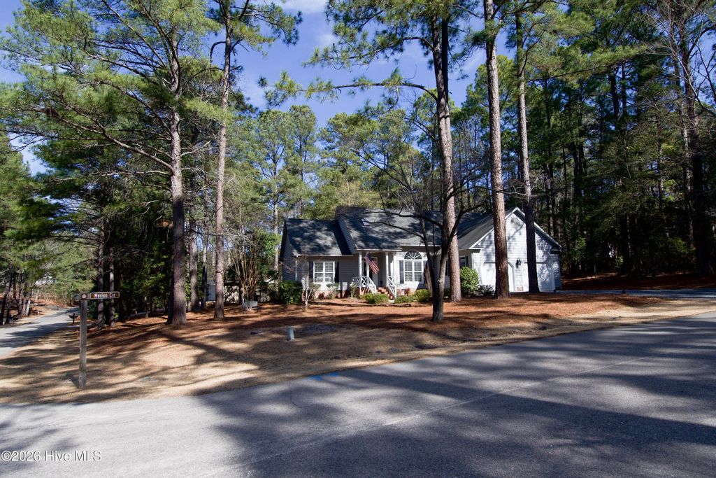 Photo of 3 Merion Circle, Pinehurst, NC 28374 (MLS # 100555636)