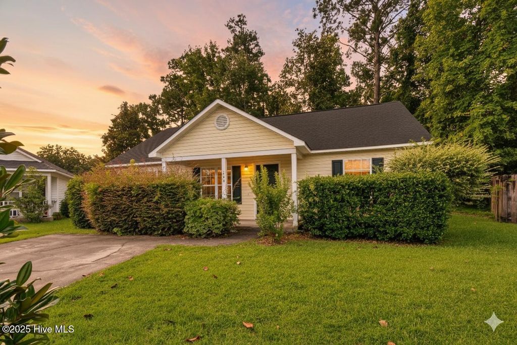 Photo of 620 Tabor Lane, Wilmington, NC 28405 (MLS # 100517859)