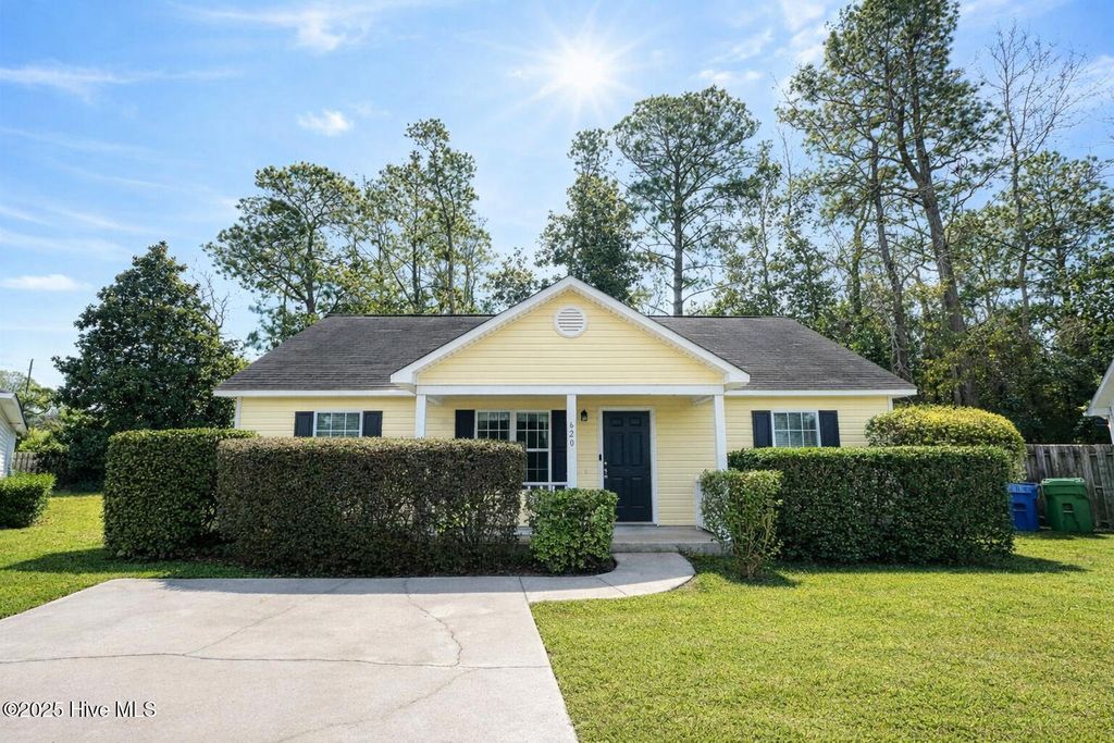 Photo of 620 Tabor Lane, Wilmington, NC 28405 (MLS # 100517859)
