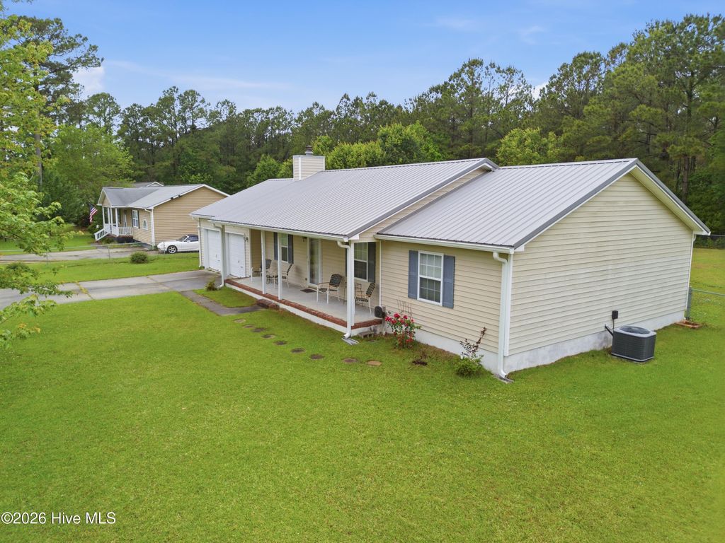 Photo of 713 Mill Creek Road, Newport, NC 28570 (MLS # 100571076)