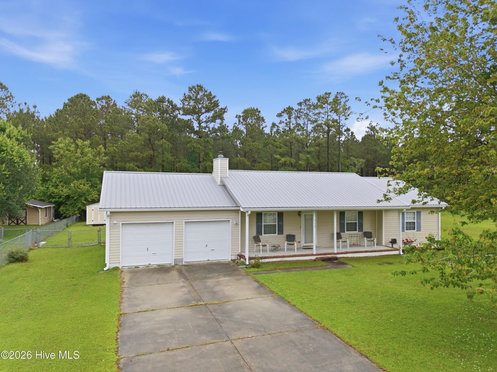 Photo of 713 Mill Creek Road, Newport, NC 28570 (MLS # 100571076)