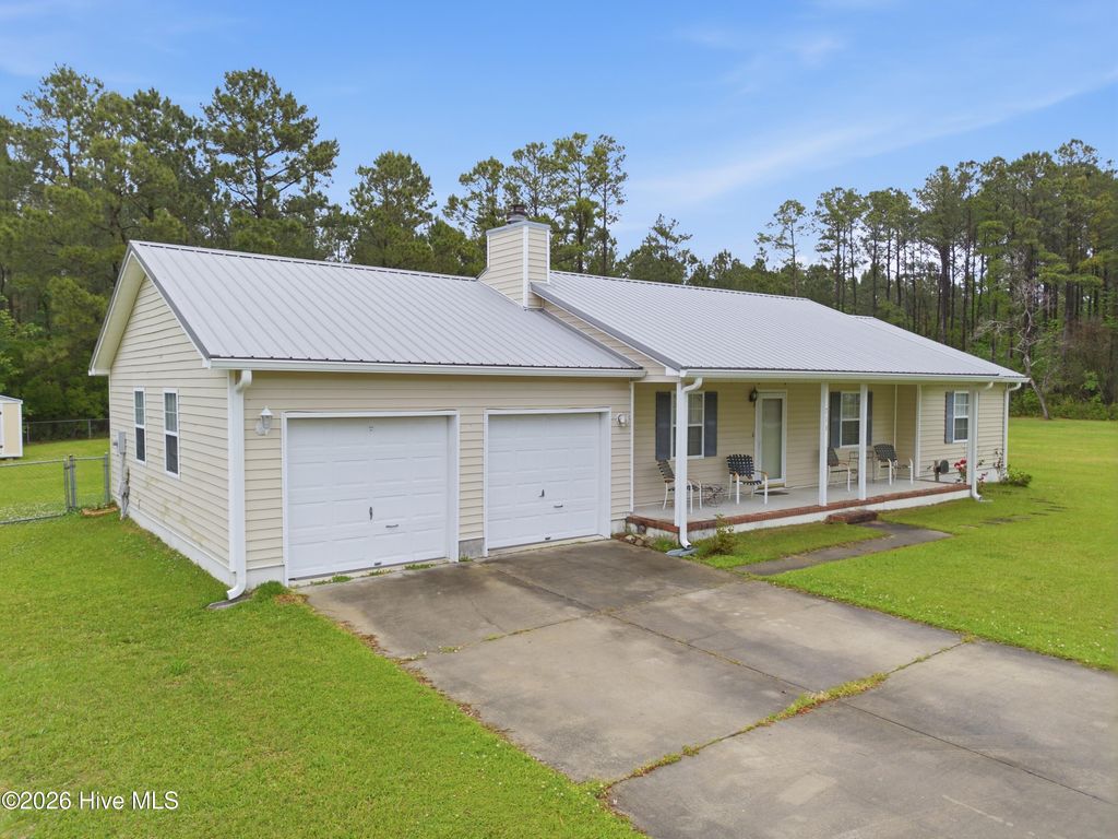 Photo of 713 Mill Creek Road, Newport, NC 28570 (MLS # 100571076)
