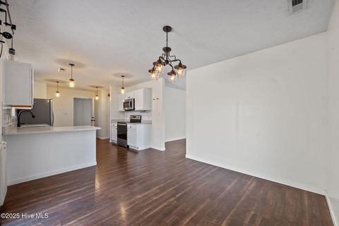 Tiny photo for 122 Tanbark Drive, Jacksonville, NC 28546 (MLS # 100546746)