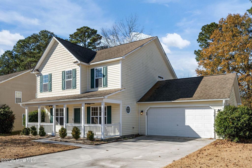 Photo of 122 Tanbark Drive, Jacksonville, NC 28546 (MLS # 100546746)