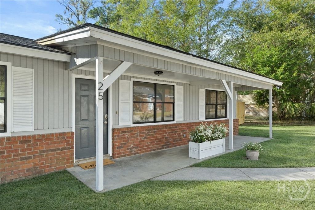 Photo of 25 Saint Johns Avenue, Savannah, GA 31404 (MLS # SA346825)