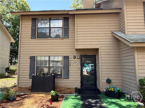 Townhouse For Sale - 84 Hidden Lake Court<br/> Chatham County, Savannah, GA 31419
