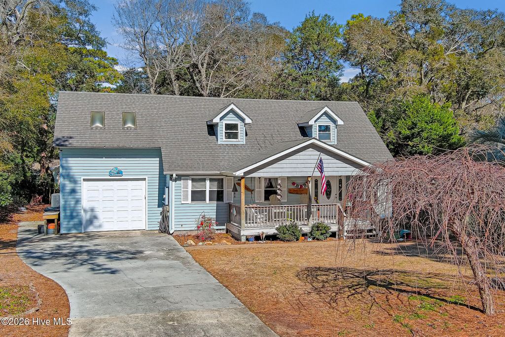 Photo of 104 Elm Court, Pine Knoll Shores, NC 28512 (MLS # 100554101)
