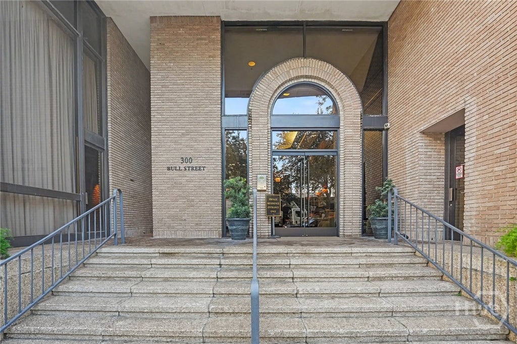 Photo of 300 Bull Street #601, Savannah, GA 31401 (MLS # SA364572)