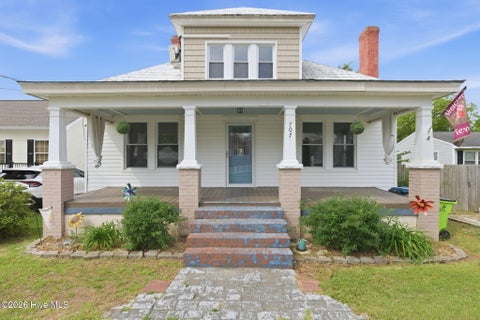 Homes For Sale - 707 N B Street<br/> Bridgeton, NC 28519