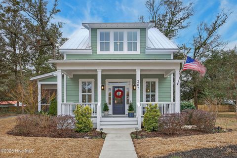 Photo of 307 Fire Fly Lane, Southport, NC 28461 (MLS # 100552551)