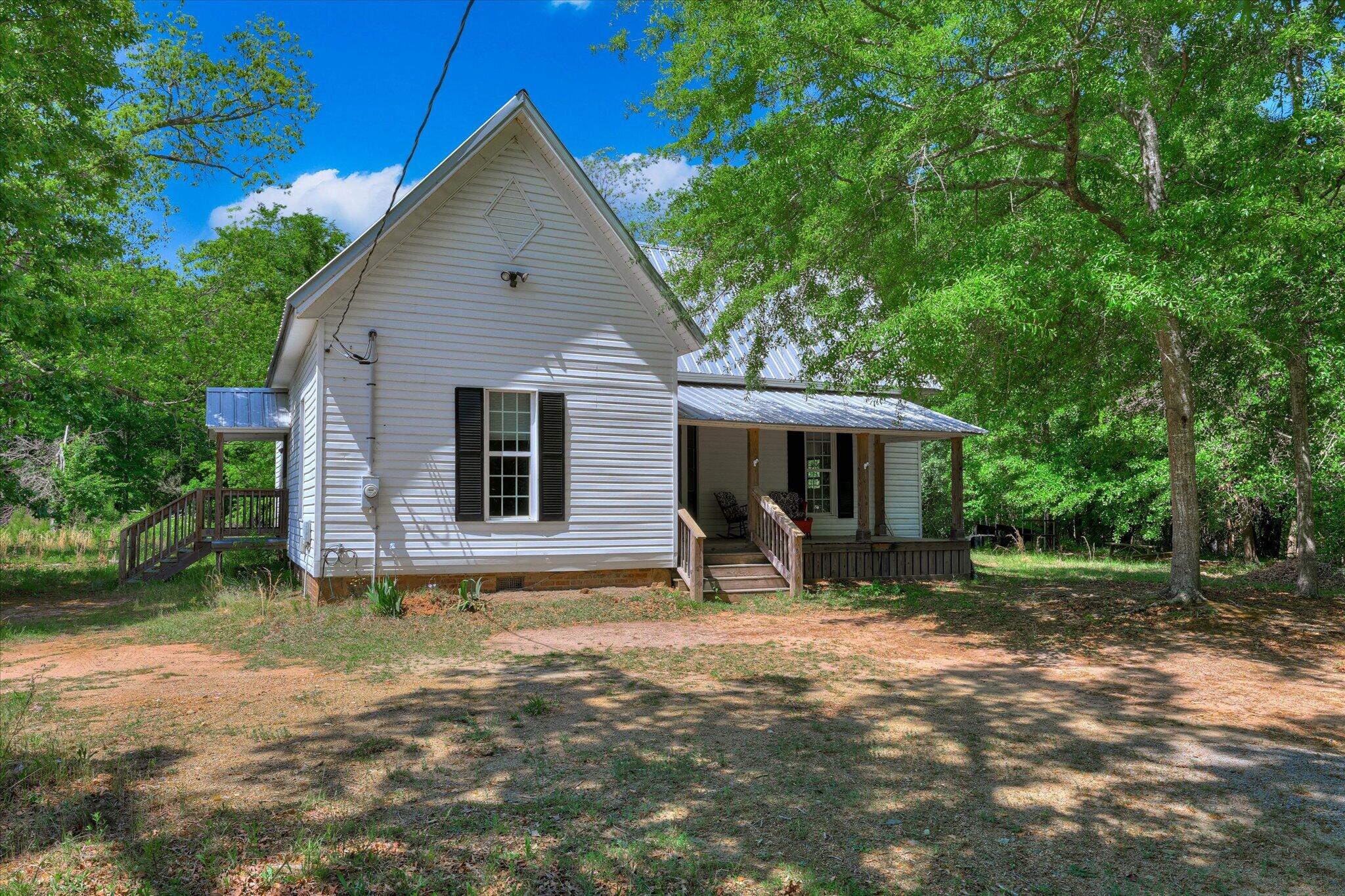1265 Gills Point Road