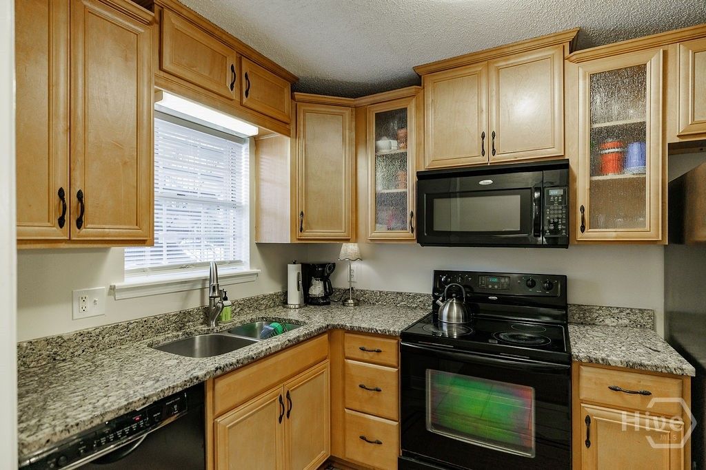 Photo of 1055 Baxter Street #506, Athens, GA 30606 (MLS # CL346423)