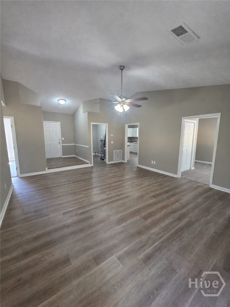 Photo of 3555 Irvin Drive DR, Loganville, GA 30052 (MLS # CL366366)