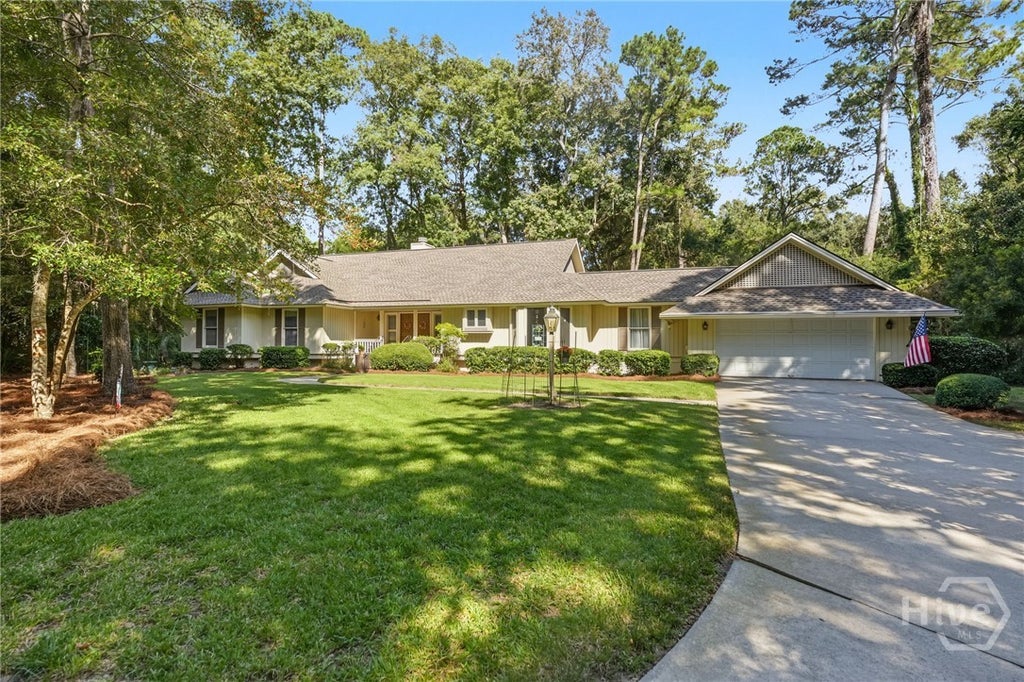 Photo of 2 Belle Isle Lane, Savannah, GA 31411 (MLS # SA367266)