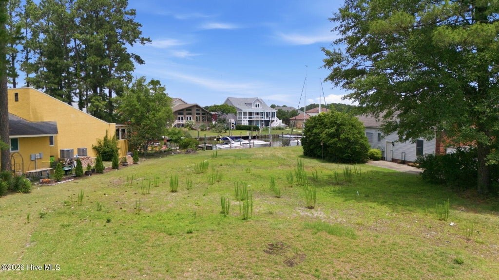 Photo of 903 Salt Cay Court, New Bern, NC 28560 (MLS # 100584907)