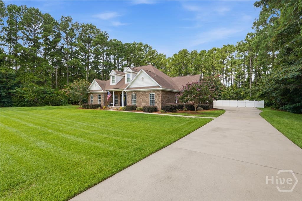 Photo of 1695 Saint Catherine Circle, Richmond Hill, GA (MLS # SA361982)