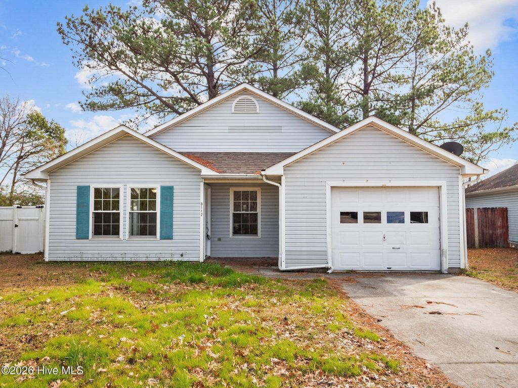 Photo of 3117 Belmont Court, Jacksonville, NC 28546 (MLS # 100563808)