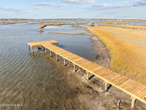 Tiny photo for 34 N Oak Court, Surf City, NC 28445 (MLS # 100547733)