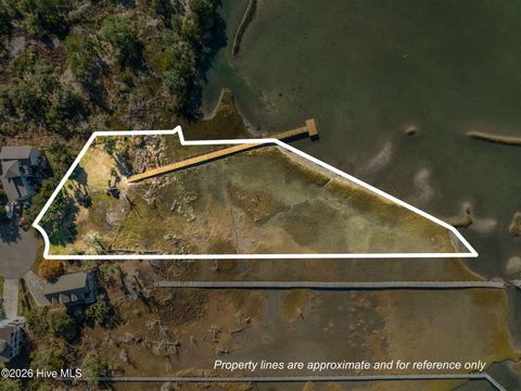 Tiny photo for 34 N Oak Court, Surf City, NC 28445 (MLS # 100547733)