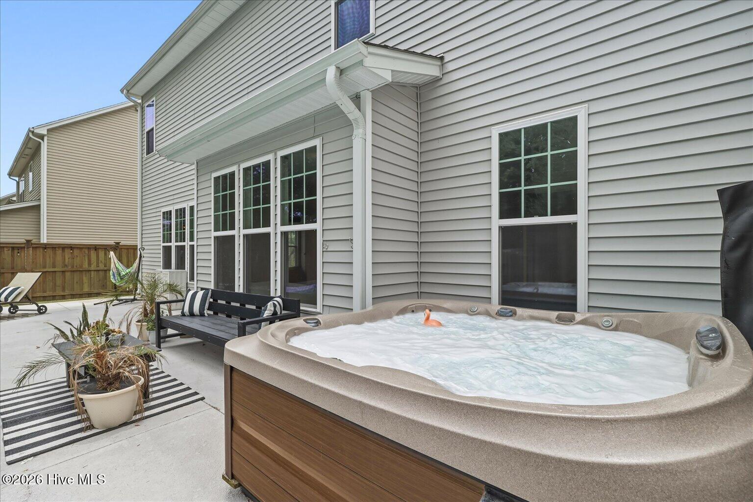 5008 Laurenbridge Lane