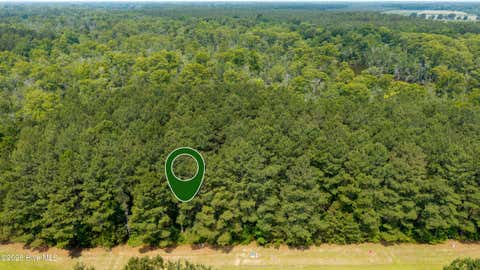 Vacant Land For Sale - 300 Plumtree Court<br/> Edenton, NC 27932