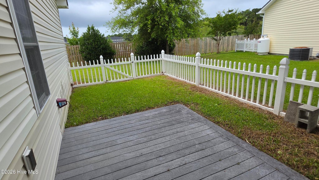 Photo of 117 Palmetto Place Circle, Beaufort, NC 28516 (MLS # 100590067)